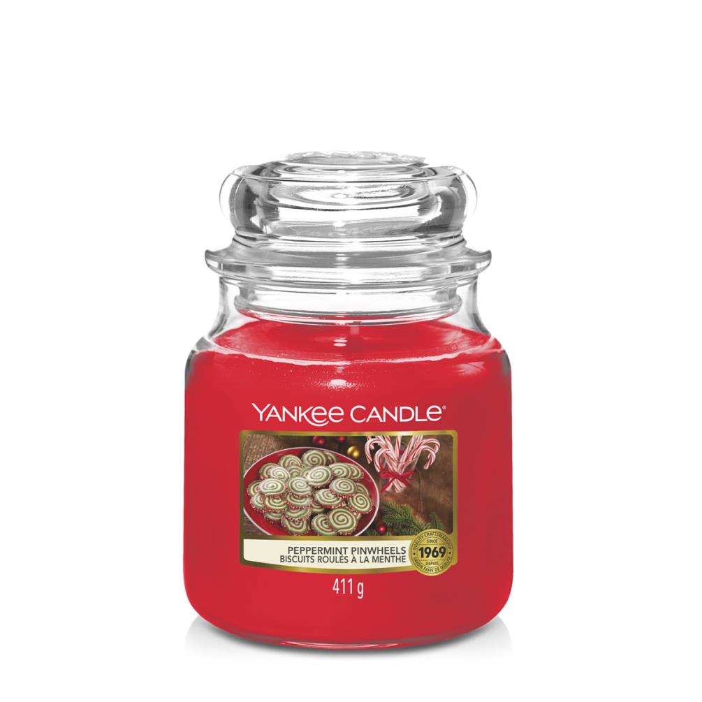 Yankee Candle Peppermint Pinwheels Medium Jar £13.79